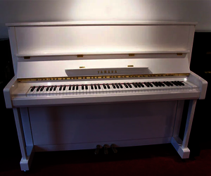 YAMAHA Klavier B3 E PWH  SONDERANGEBOT